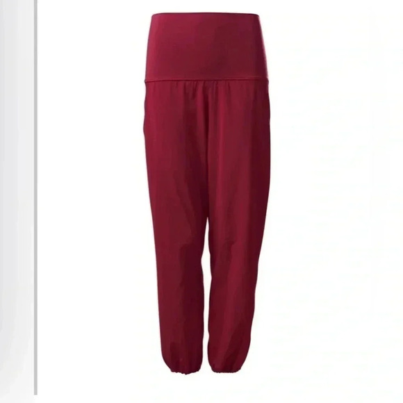 Lululemon  Om Pant - Picture 1 of 9